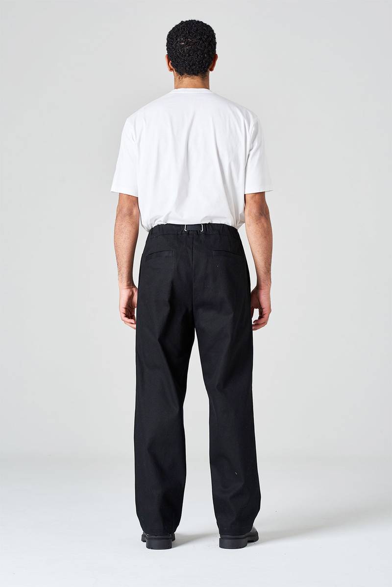 White Sand Pantalone Gamba Larga Con Pinces Centrale