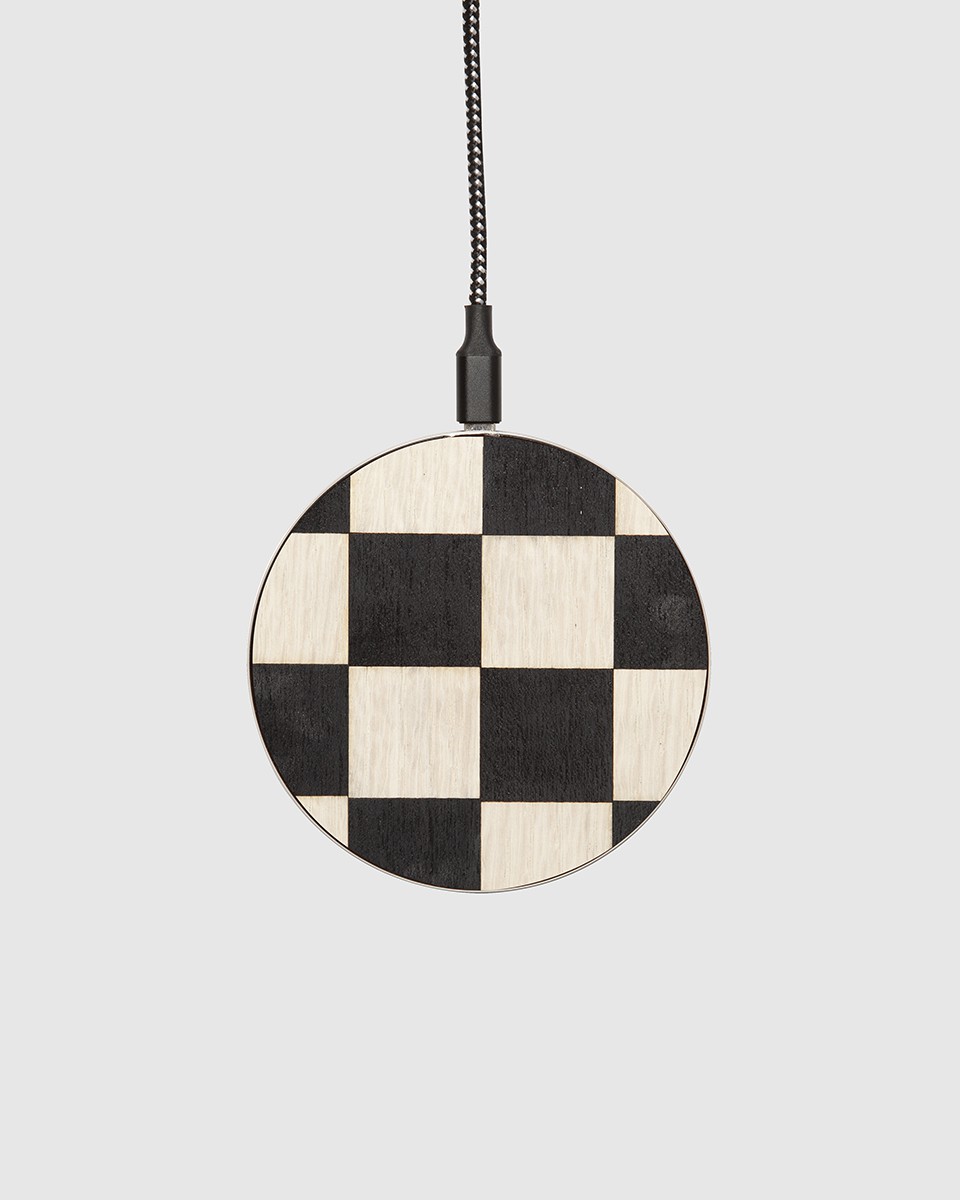 Wood'd Check Charger