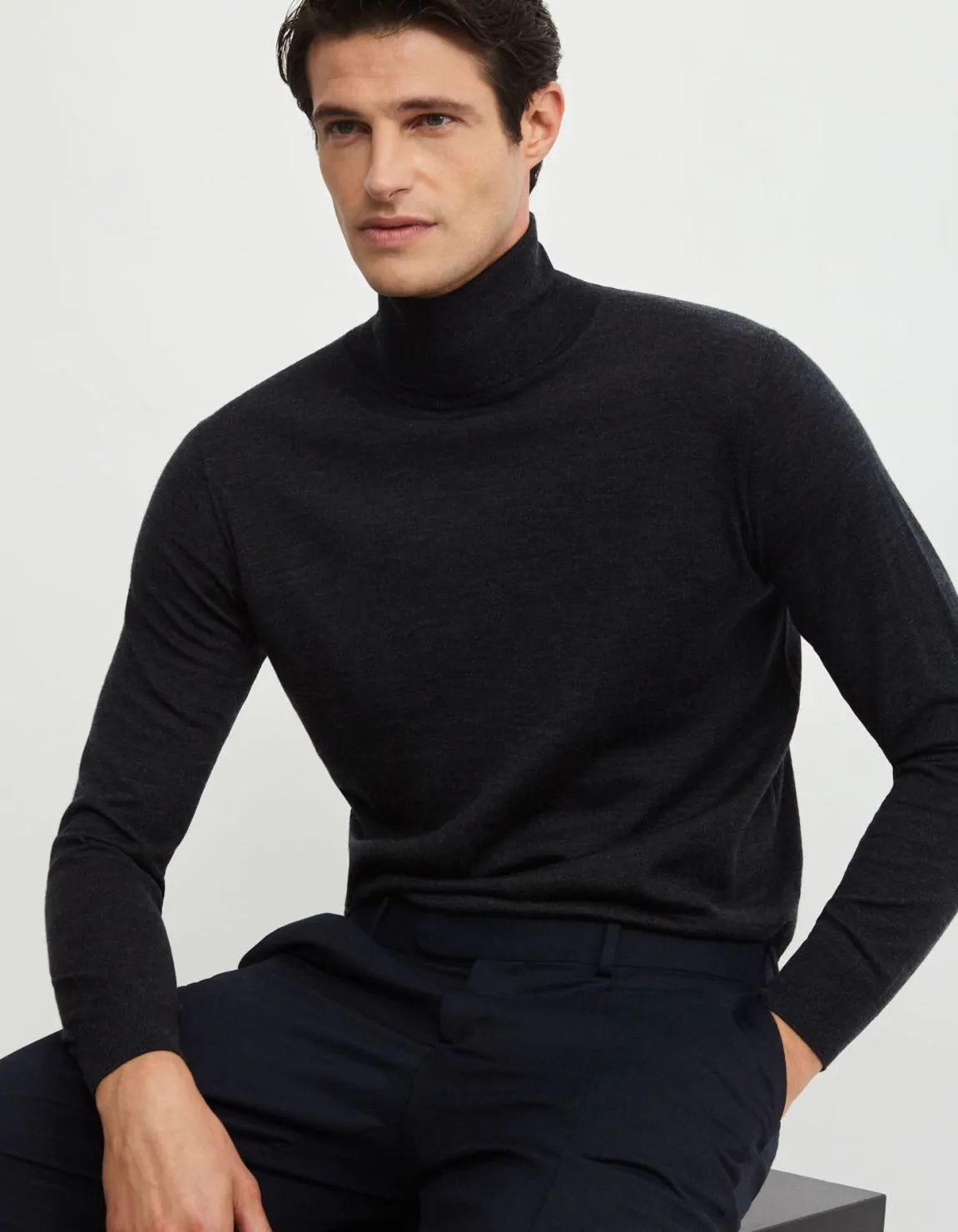 Xacus Maglia Grigio scuro Filato lana merino finezza 18