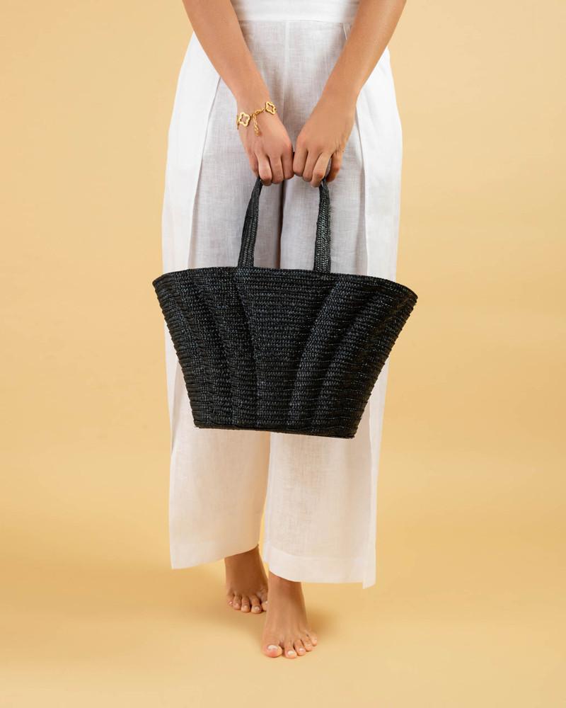 Y'am Capri Croissant bag