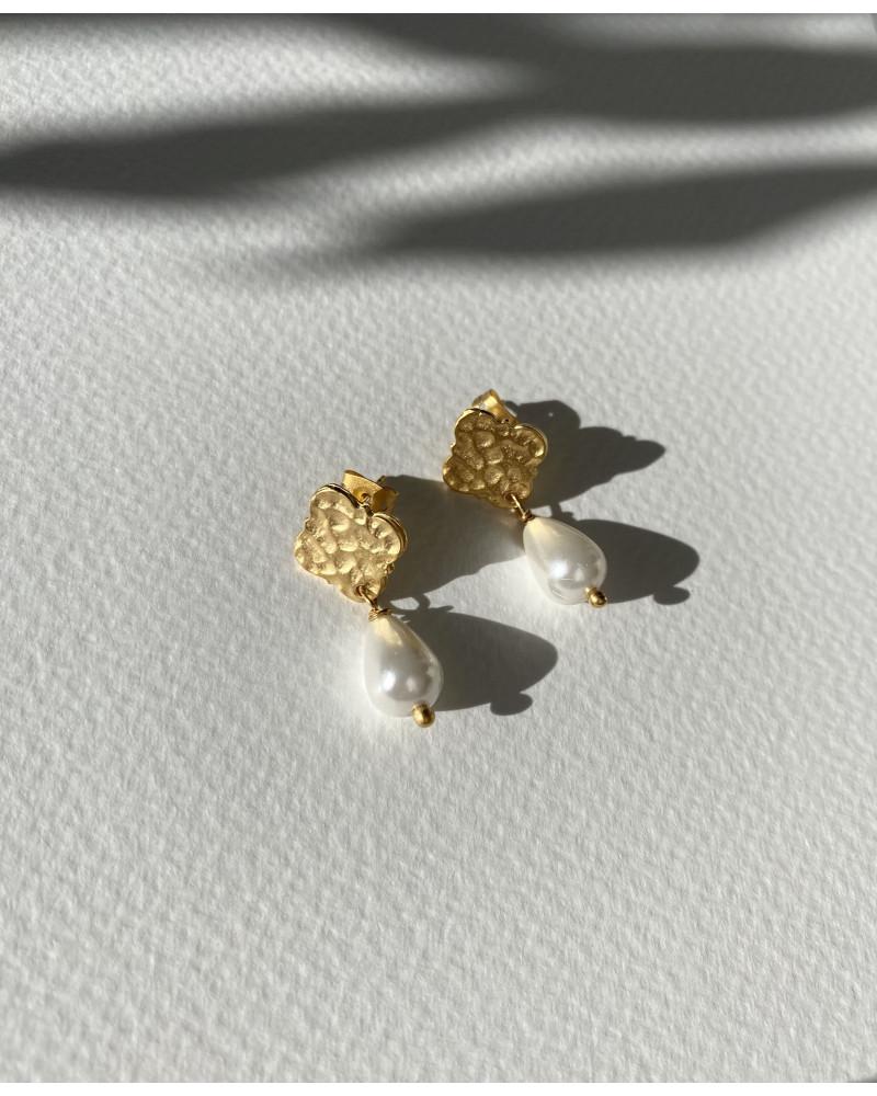 Y'am Capri Y'AM mini stud earrings with pearls