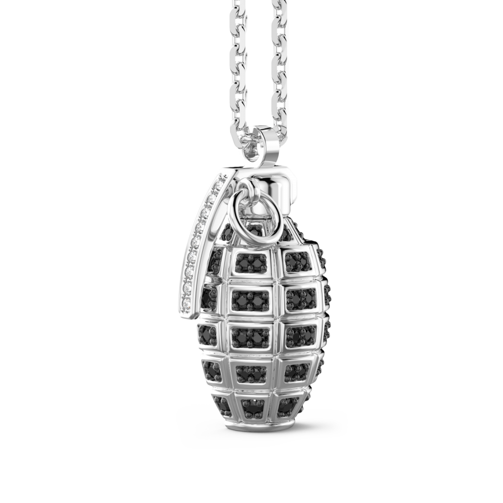 Zancan Collana Zancan In Argento Con Granata E Pietre Nere