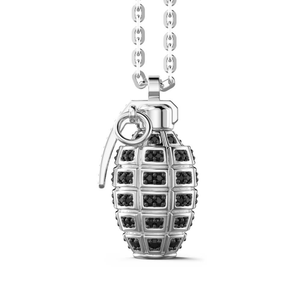 Zancan Collana Zancan in argento con granata e pietre nere