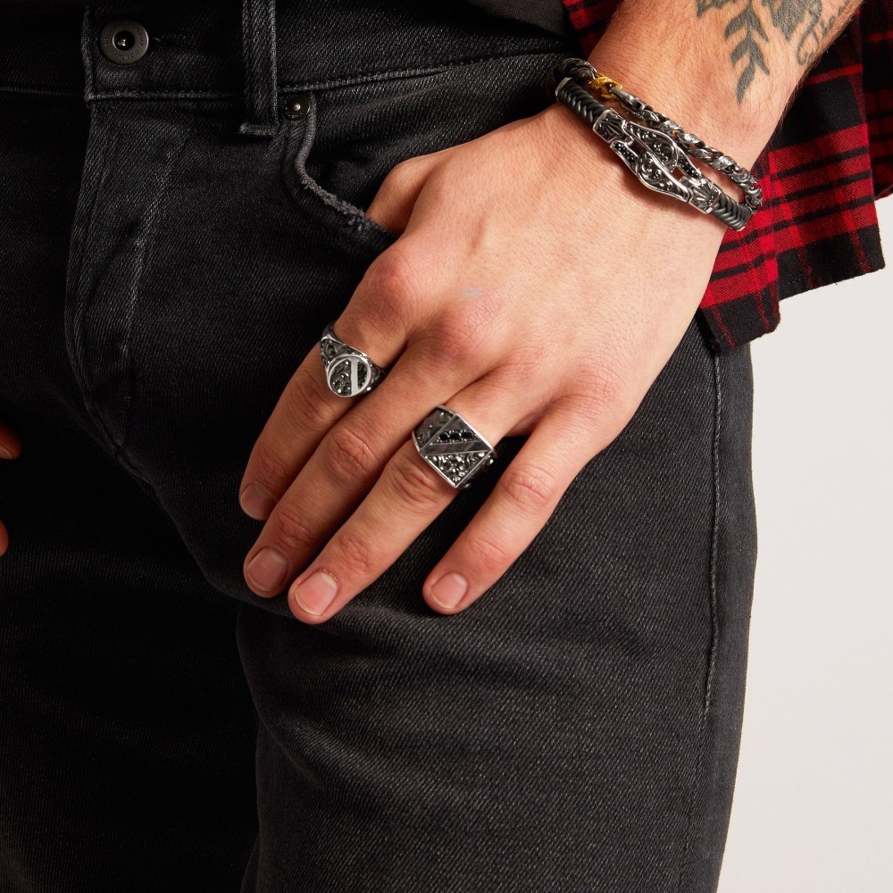 Zancan Anello Zancan In Argento Con Pietre Nere