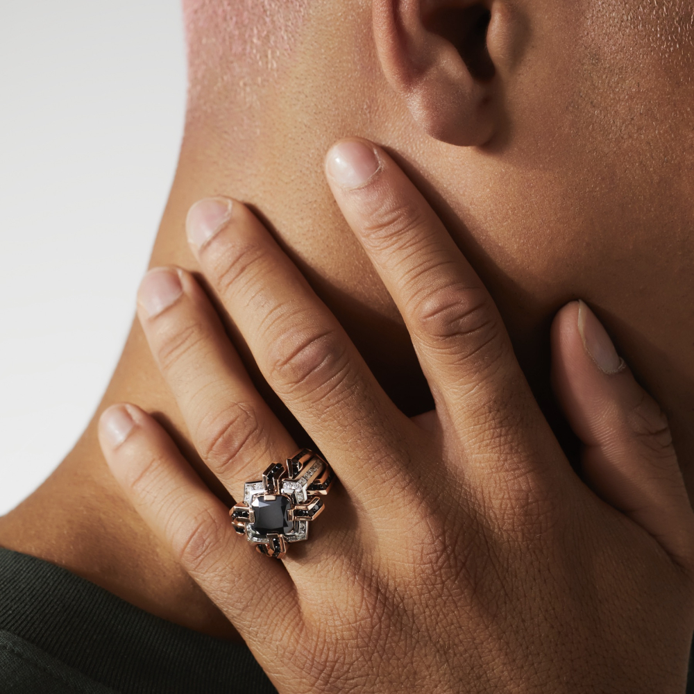 Zancan Anello Zancan In Oro 18kt Con Diamante Nero