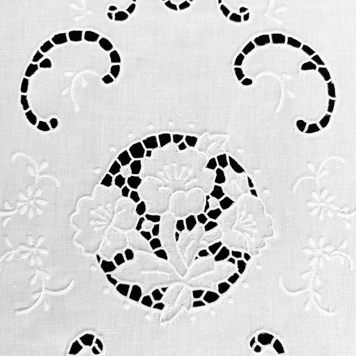 Zenoni & ColombiCoppia Di Tende Ricamate A Mano In Misto Lino Made In Italy Variante Belle Epoque