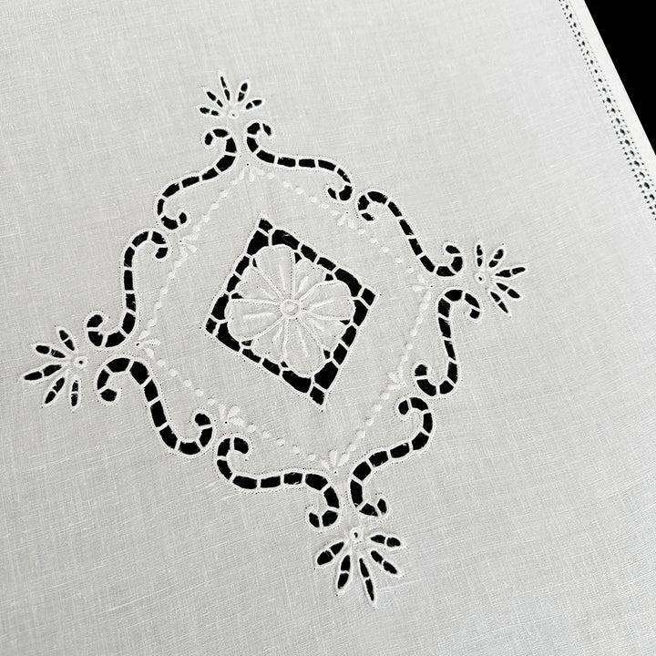 Zenoni & ColombiTenda Al Metro Ricamata In Misto Lino Made In Italy Variante Clelia