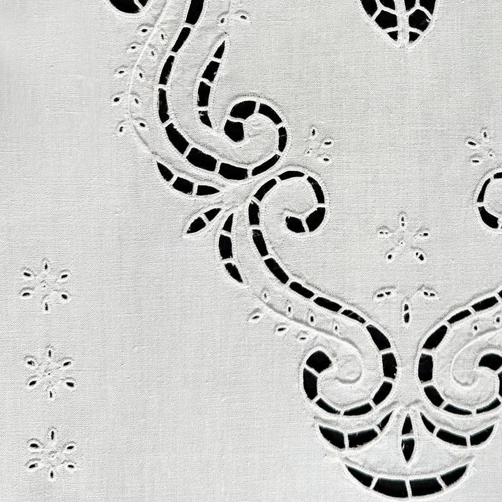 Zenoni & ColombiTenda Ricamata A Mano In Misto Lino Made In Italy Variante Mary's Rose