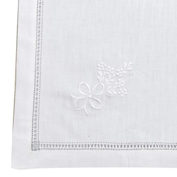 Zenoni & ColombiTovaglia Da The + 4 Tovaglioli Ricamati 100% Cotone Variante Cristina