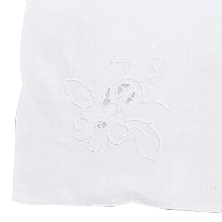 Zenoni & ColombiTovaglia Da The + 4 Tovaglioli Ricamati 100% Cotone Variante Vanessa