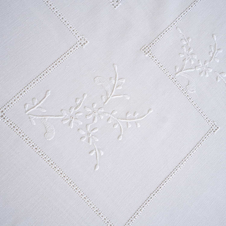 Zenoni & ColombiTovaglia Ricamata Francesca