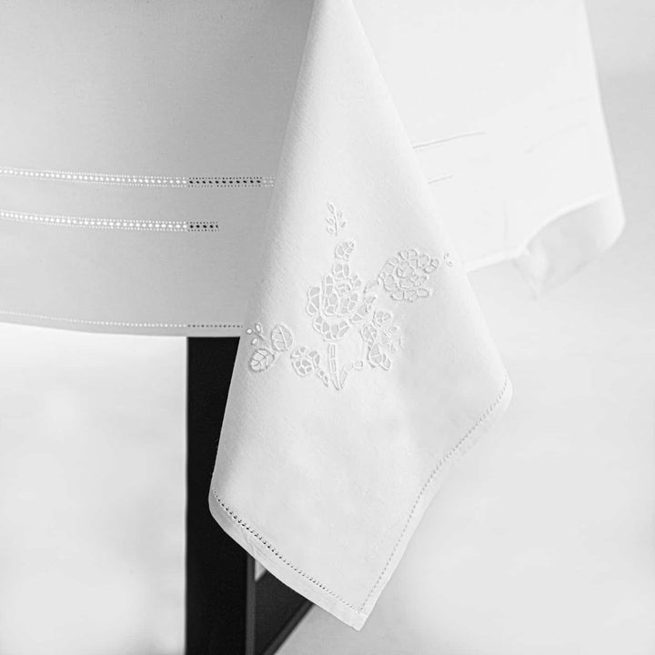 Zenoni & ColombiTovaglia Ricamata Le Roses