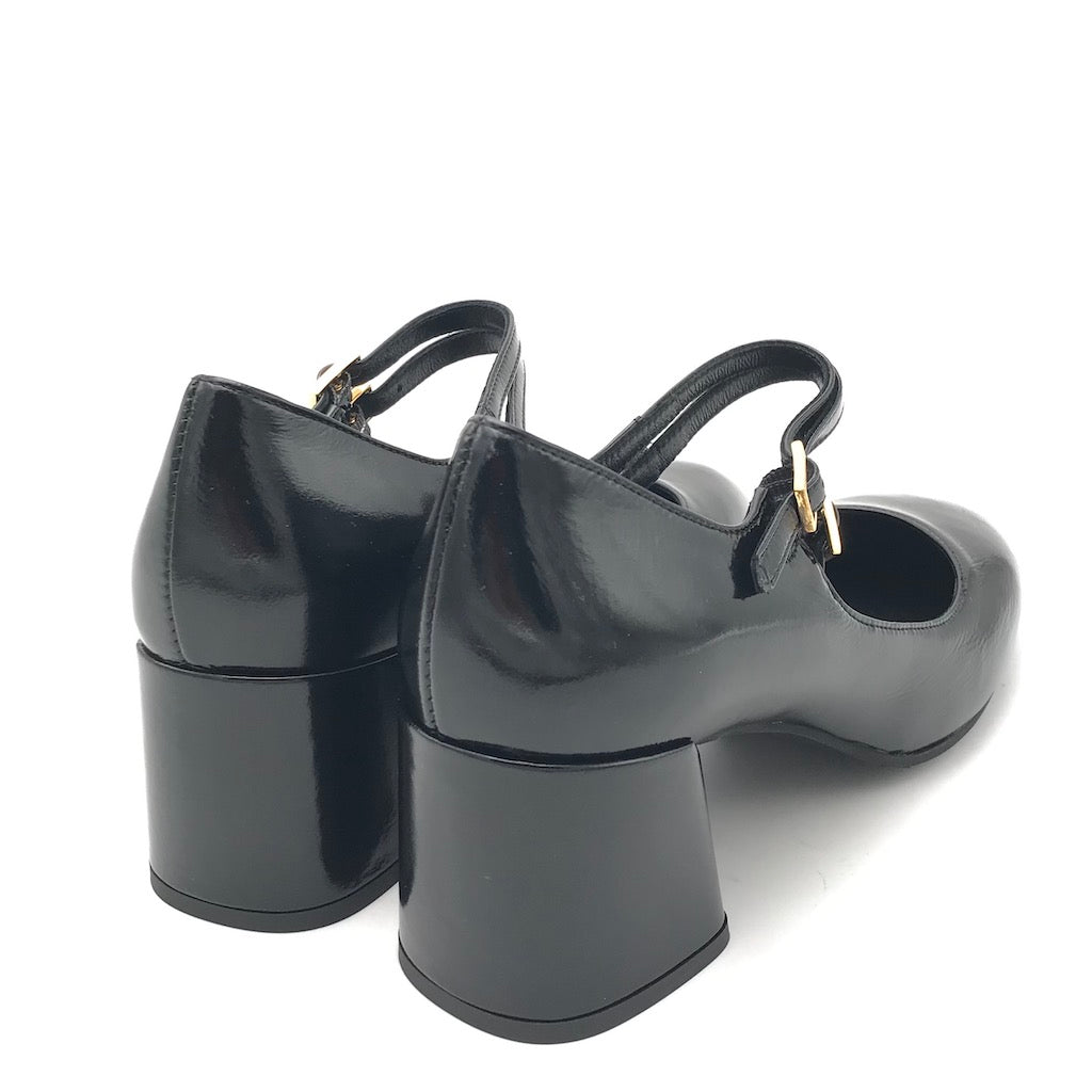 Zulian Calzature Scarpa Zar Cinturino Nera