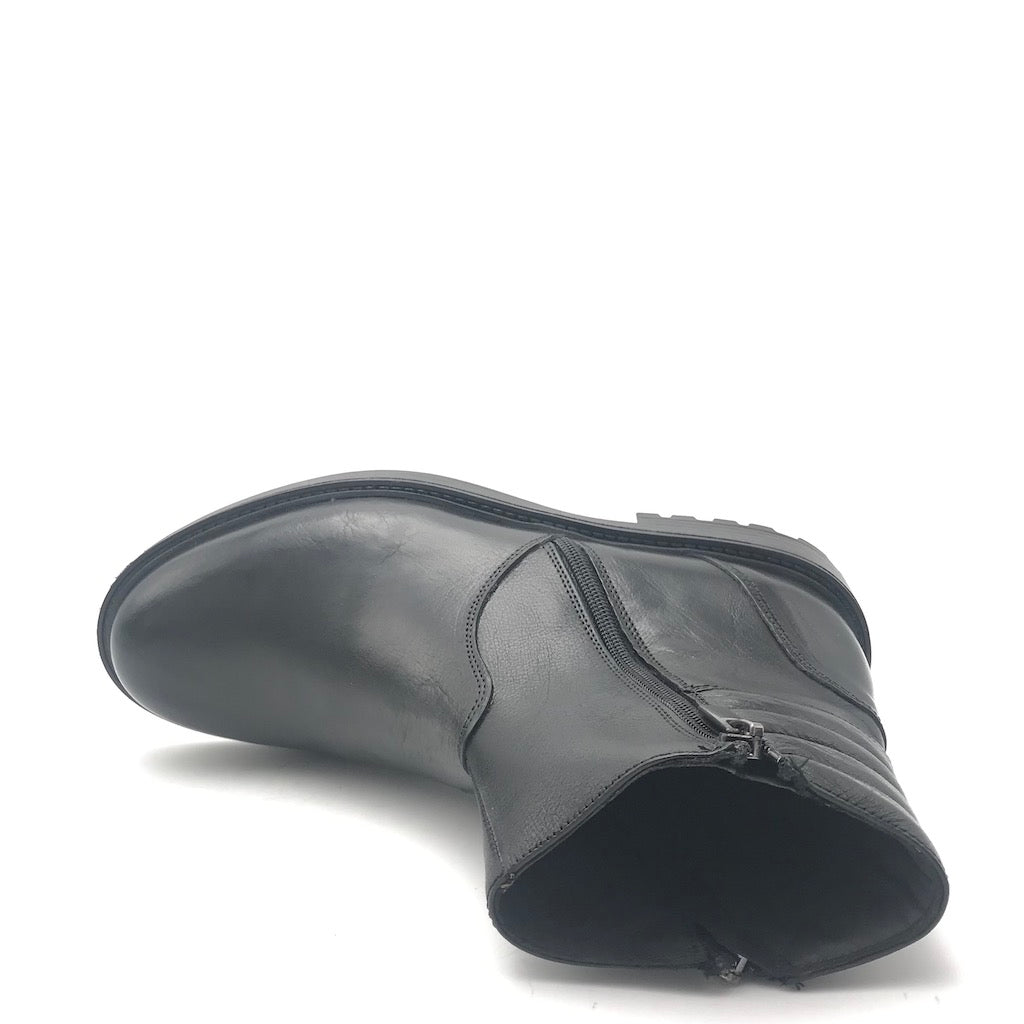 Zulian Calzature Stivaletto In Pelle Nera