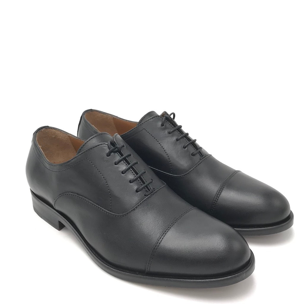 Zulian Calzature Stringata Classica Nera