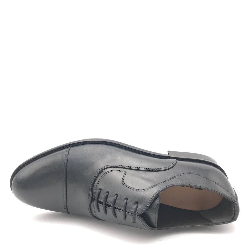 Zulian Calzature Stringata Classica Nera