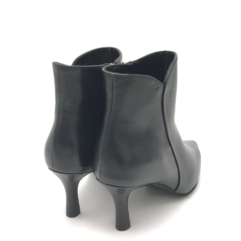 Zulian Calzature Tronchetto Cla In Nappa Nera