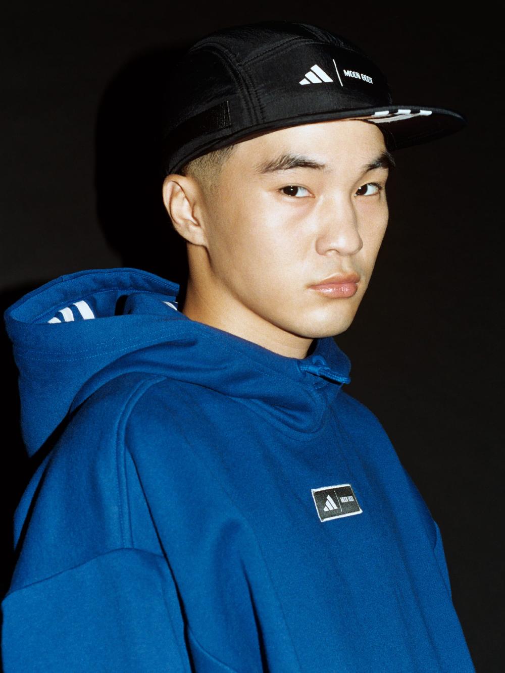 Moon Boot Felpa Blu Con Cappuccio Adidas X Moon Boot