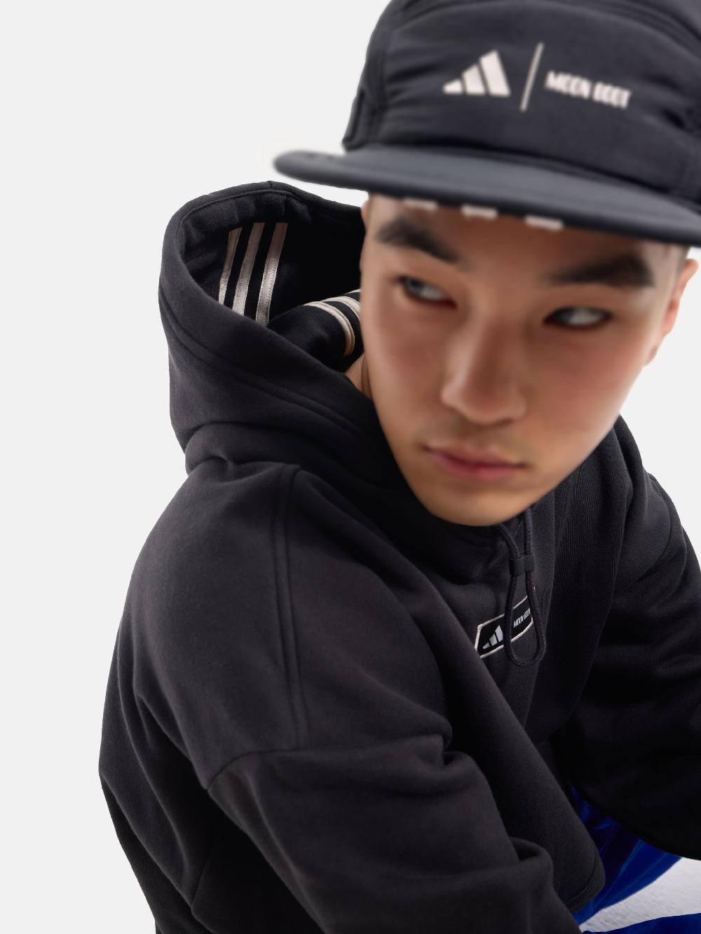 Moon Boot Felpa Nera Con Cappuccio Adidas X Moon Boot