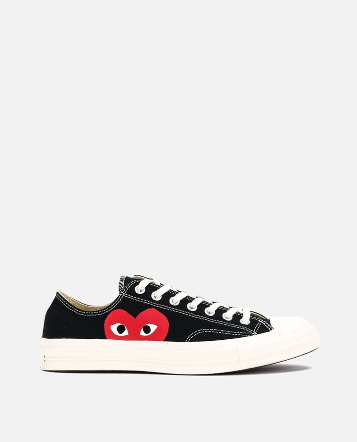 Comme Des Garçons Play COMME DES GARÇONS X CONVERSE LOW-TOP SNEAKERS
