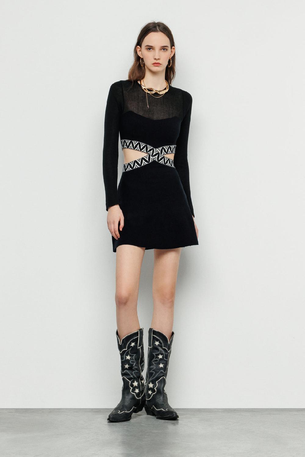 Akep ABITO CORTO AKEP A RUOTA CON CUT OUT IN JACQUARD