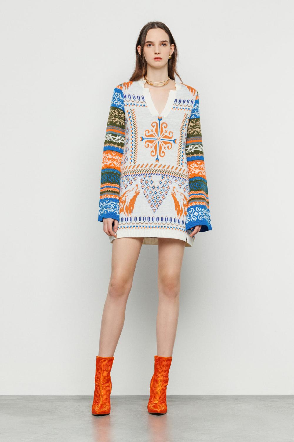 Akep ABITO CORTO AKEP IN TESSUTO JACQUARD CON SCOLLO A V