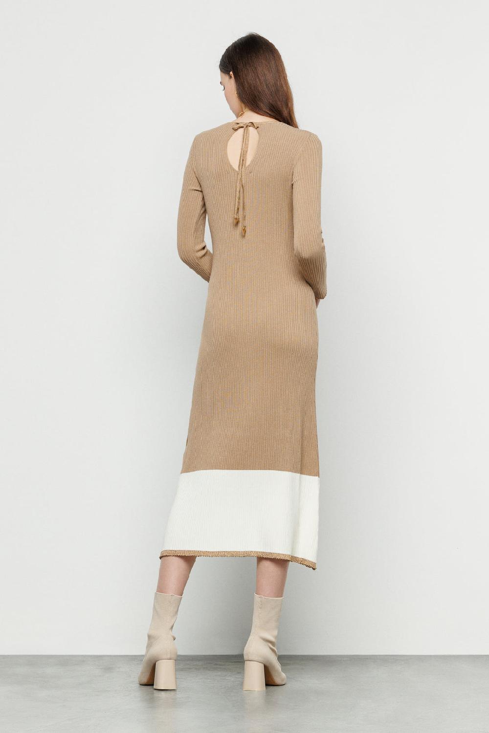 Akep ABITO LUNGO AKEP A COSTINE BICOLOR