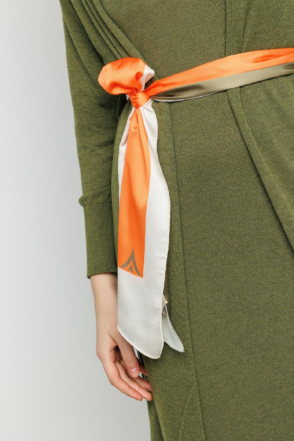 Akep CARDIGAN MIDI CON FOULARD IN VITA