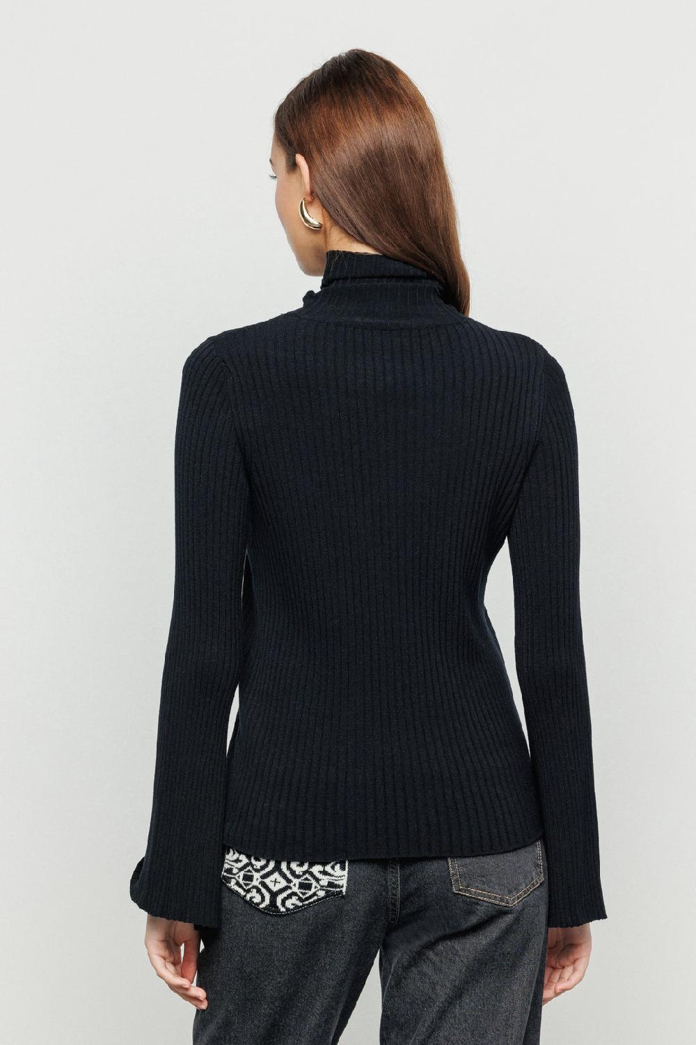 Akep DOLCEVITA AKEP A COSTE CON MANICHE A CAMPANA