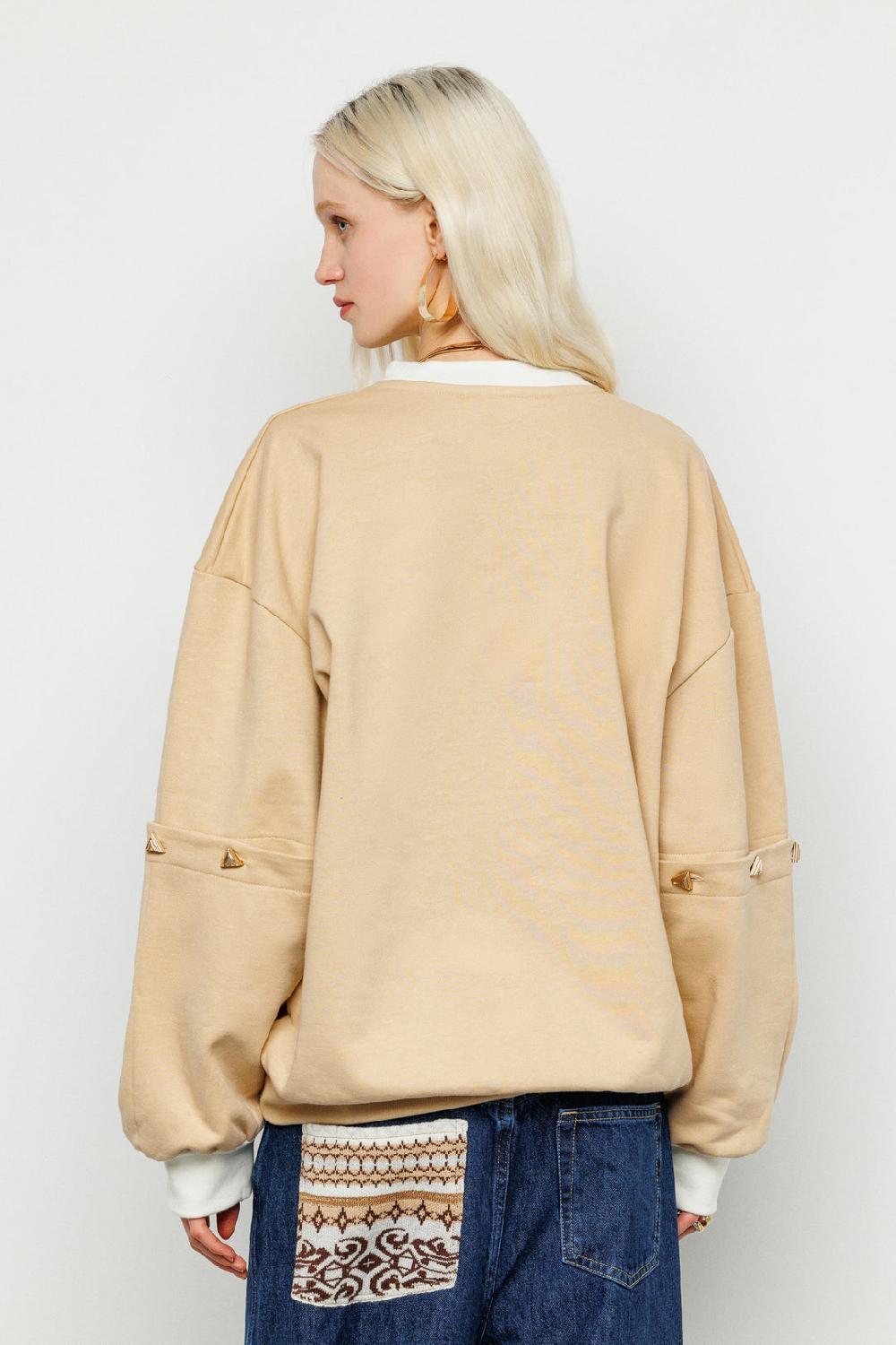 Akep FELPA AKEP GIROCOLLO CUT OUT SULLE MANICHE