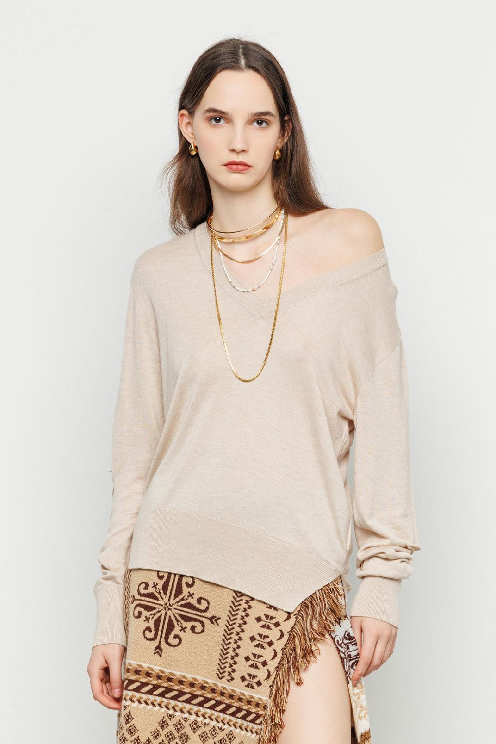 Akep MAGLIA CUT OUT AKEP CON SCOLLO A V