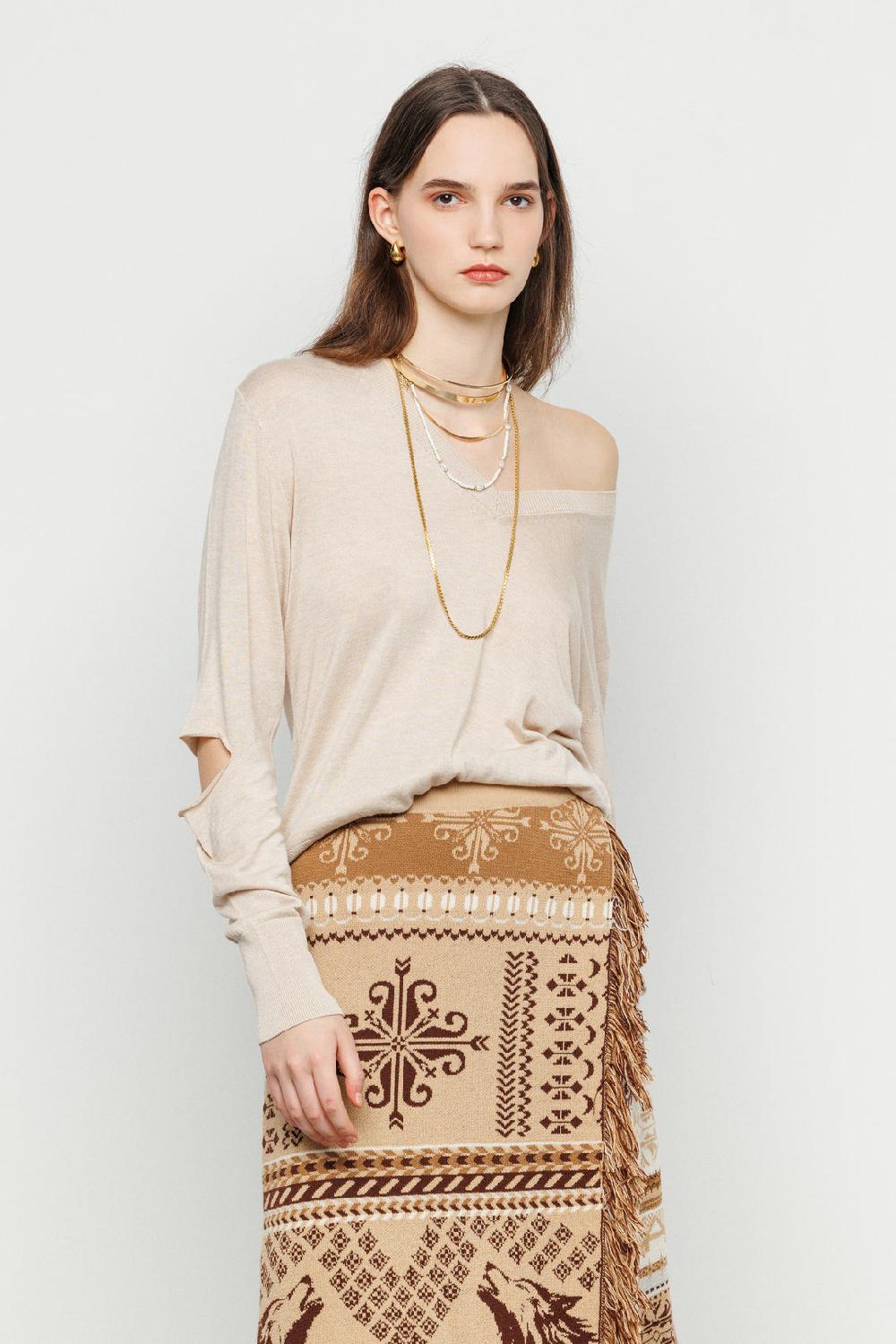 Akep MAGLIA CUT OUT AKEP CON SCOLLO A V