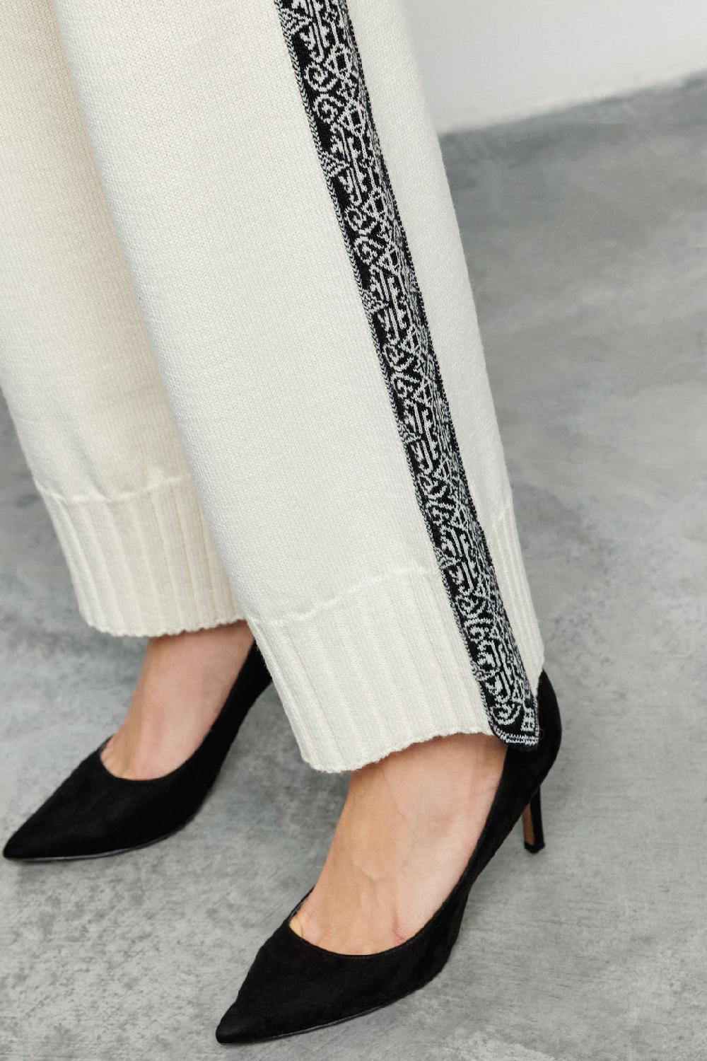 Akep PANTALONE AKEP CON BANDA JACQUARD LATERALE