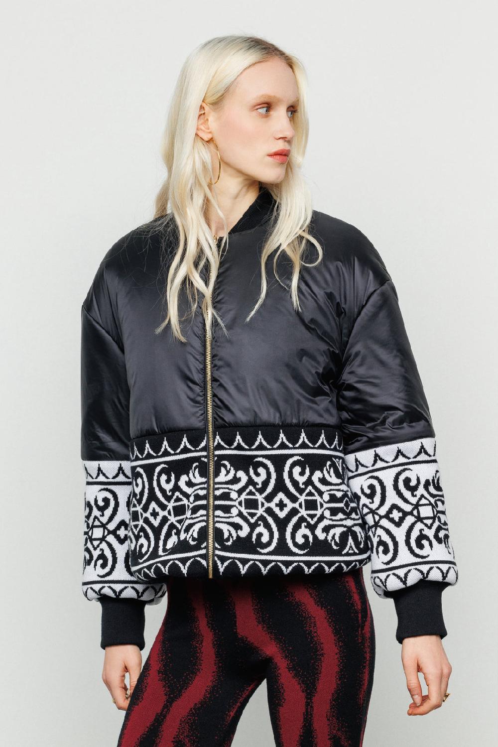 Akep BOMBER PIUMINO AKEP CON INSERTO JACQUARD SUL FONDO