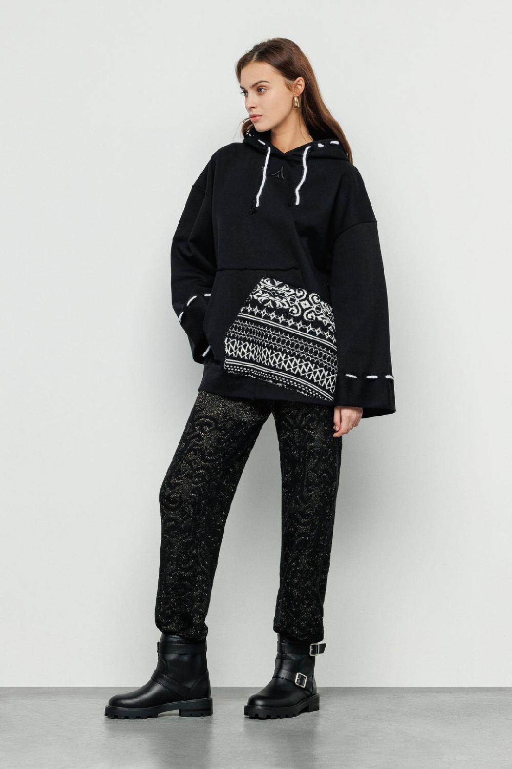 Akep FELPA AKEP CON CAPPUCCIO CON TASCA IN MAGLIA JACQUARD SUL DAVANTI