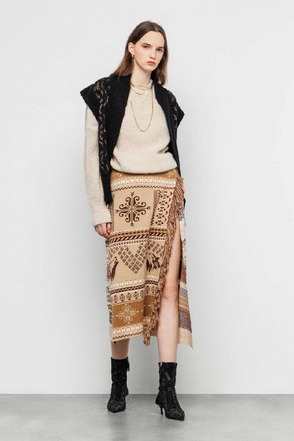 Akep GONNA LUNGA AKEP A PORTAFOGLIO IN LANA MERINOS JACQUARD