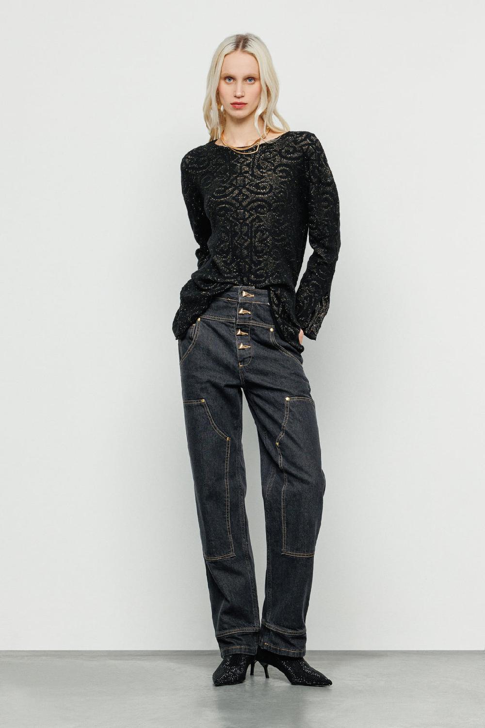 Akep MAGLIA AKEP CON SPACCO LATERALE E SUL FONDO DELLE MANICHE