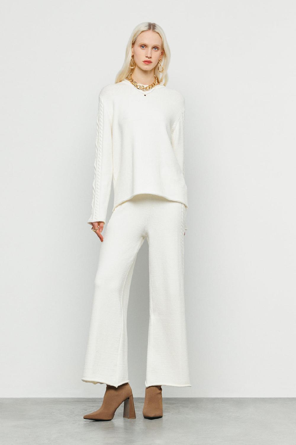 Akep PANTALONE AKEP CON DETTAGLIO LATERALE IN PUNTO TRECCIA