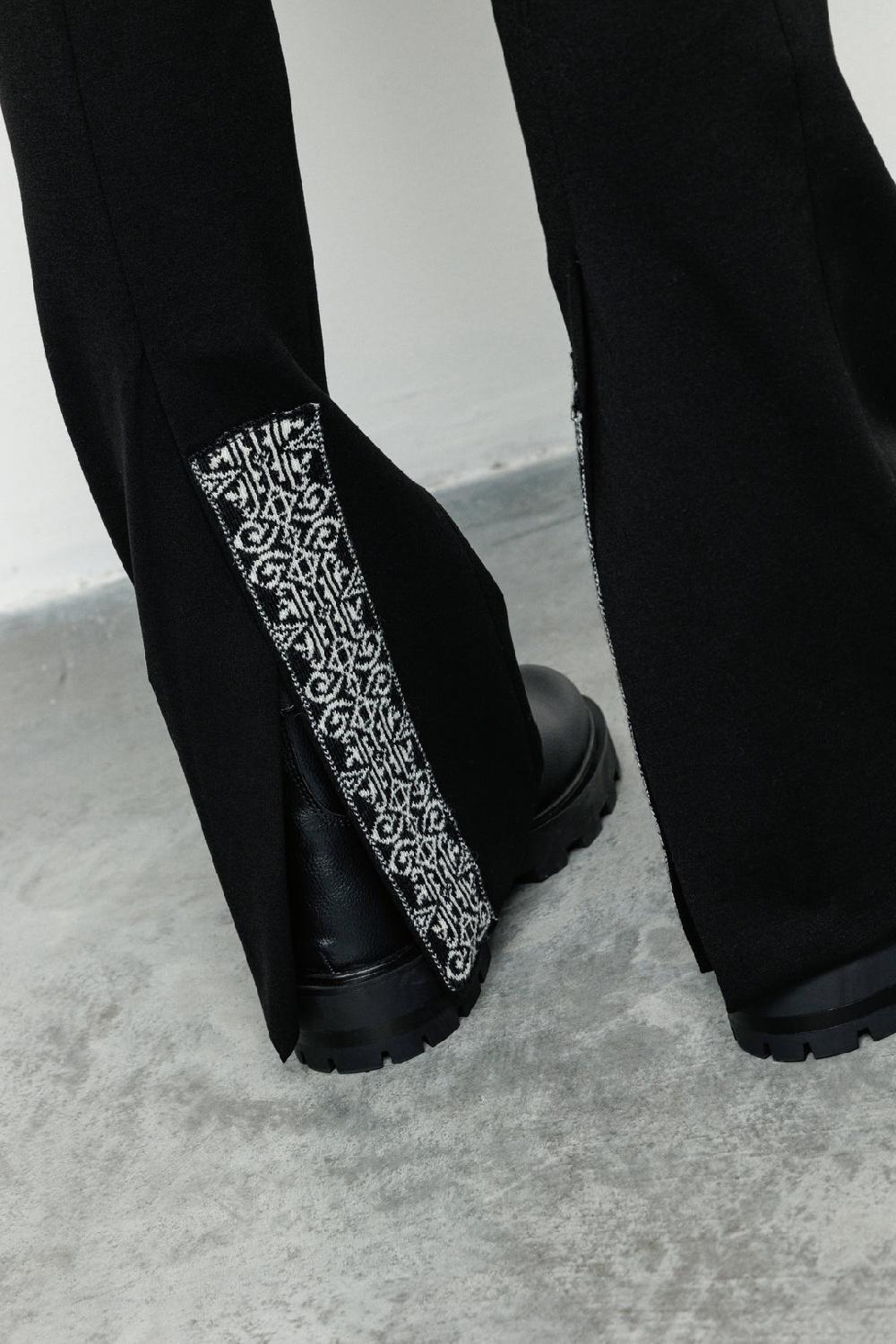 Akep PANTALONE AKEP CON SPACCHI SUL FONDO IN JACQUARD