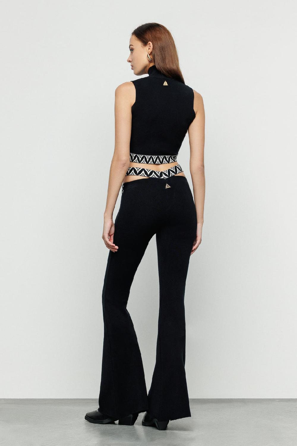 Akep PANTALONE FLARE AKEP CON DETTAGLIO JACQUARD LOGO ALLOVER