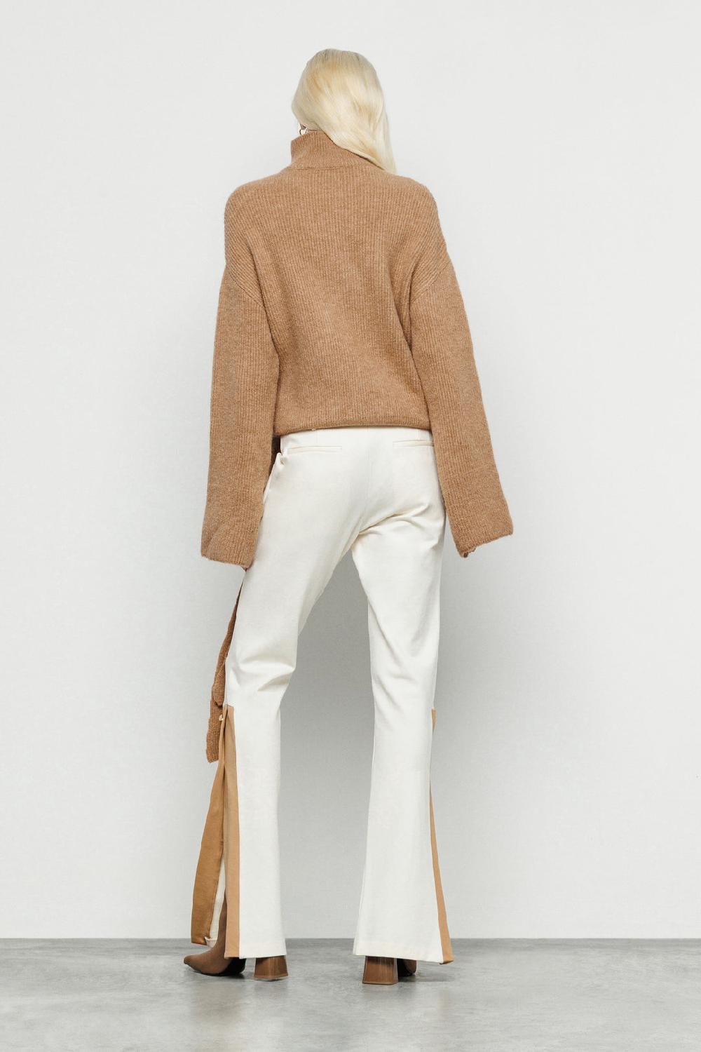 Akep PULLOVER AKEP A COLLO ALTO CON FUSCIACCA LATERALE