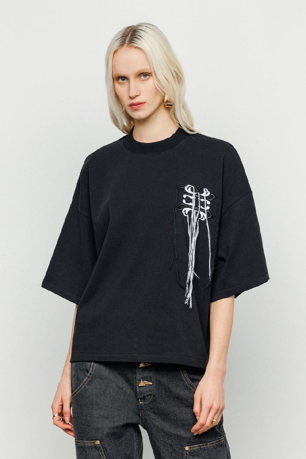 Akep T-SHIRT AKEP FIT OVERSIZE CON RICAMO SUL DAVANTI