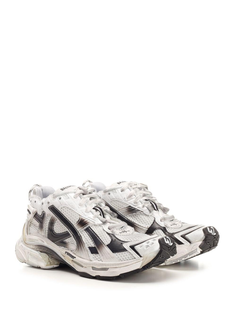 Al Duca D'Aosta Balenciaga Sneaker Runner Gradient