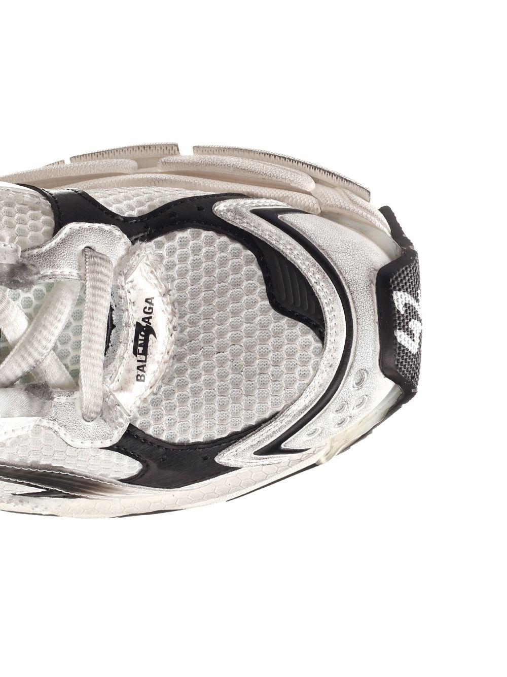 Al Duca D'Aosta Balenciaga Sneaker Runner Gradient