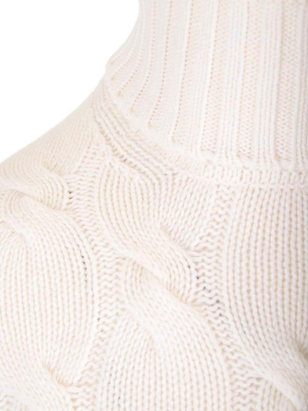 Al Duca D'Aosta Barba Maglia Collo Alto A Trecce