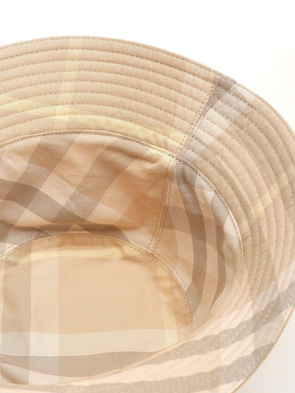 Al Duca D'Aosta Burberry Cappello Pescatore