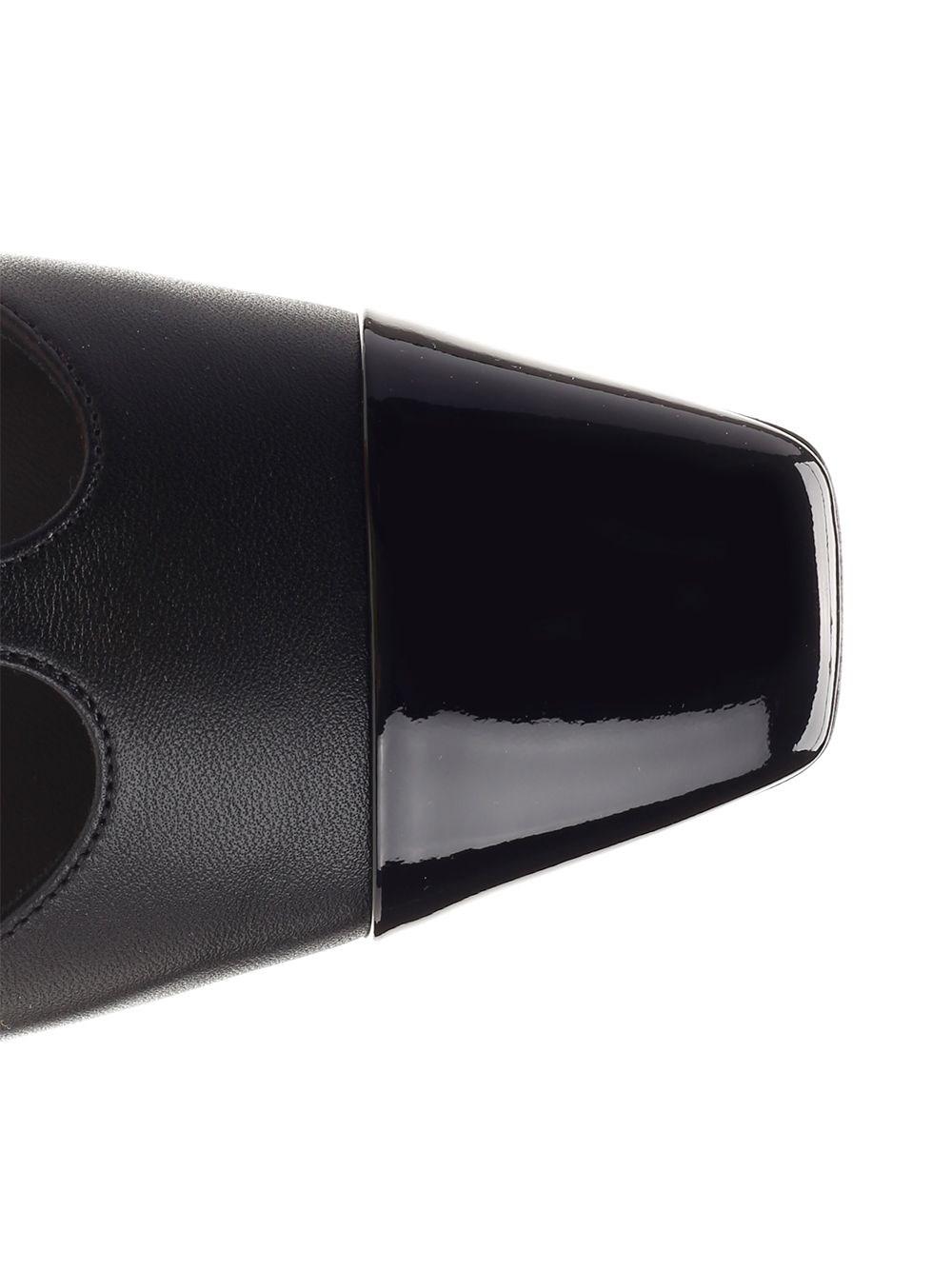 Al Duca D'Aosta Ferragamo Dècolletè "T-Strap"