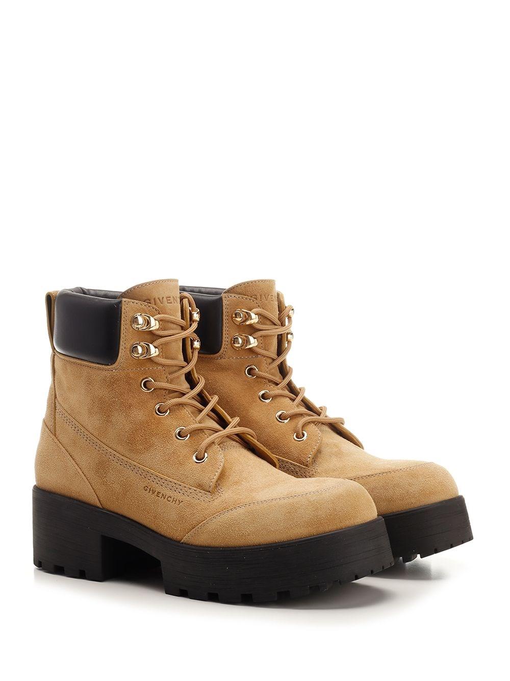 Al Duca D'Aosta Givenchy Stivaletti Con Lacci
