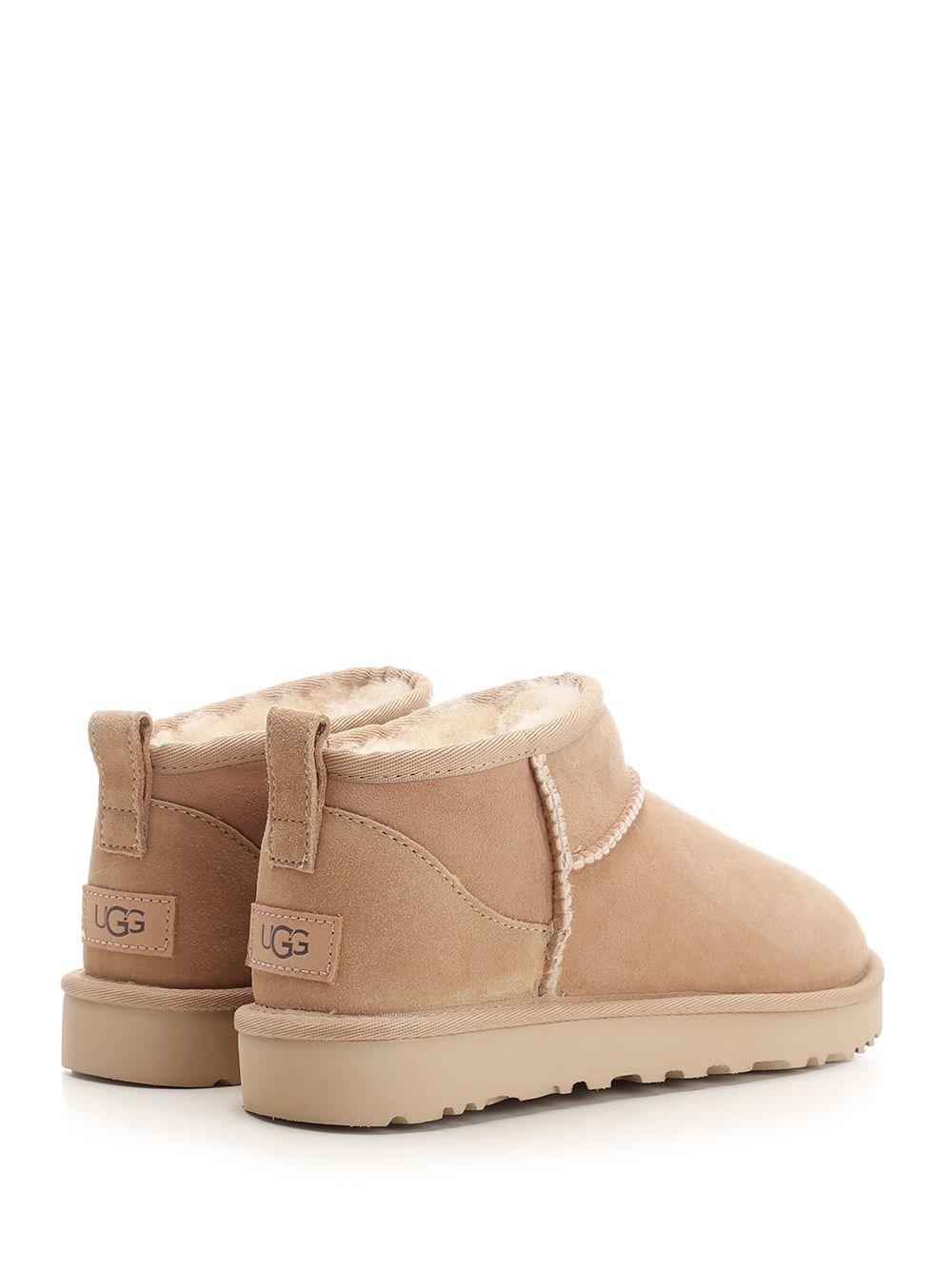 Al Duca D'Aosta Ugg Stivaletti "Classic Ultra Mini"