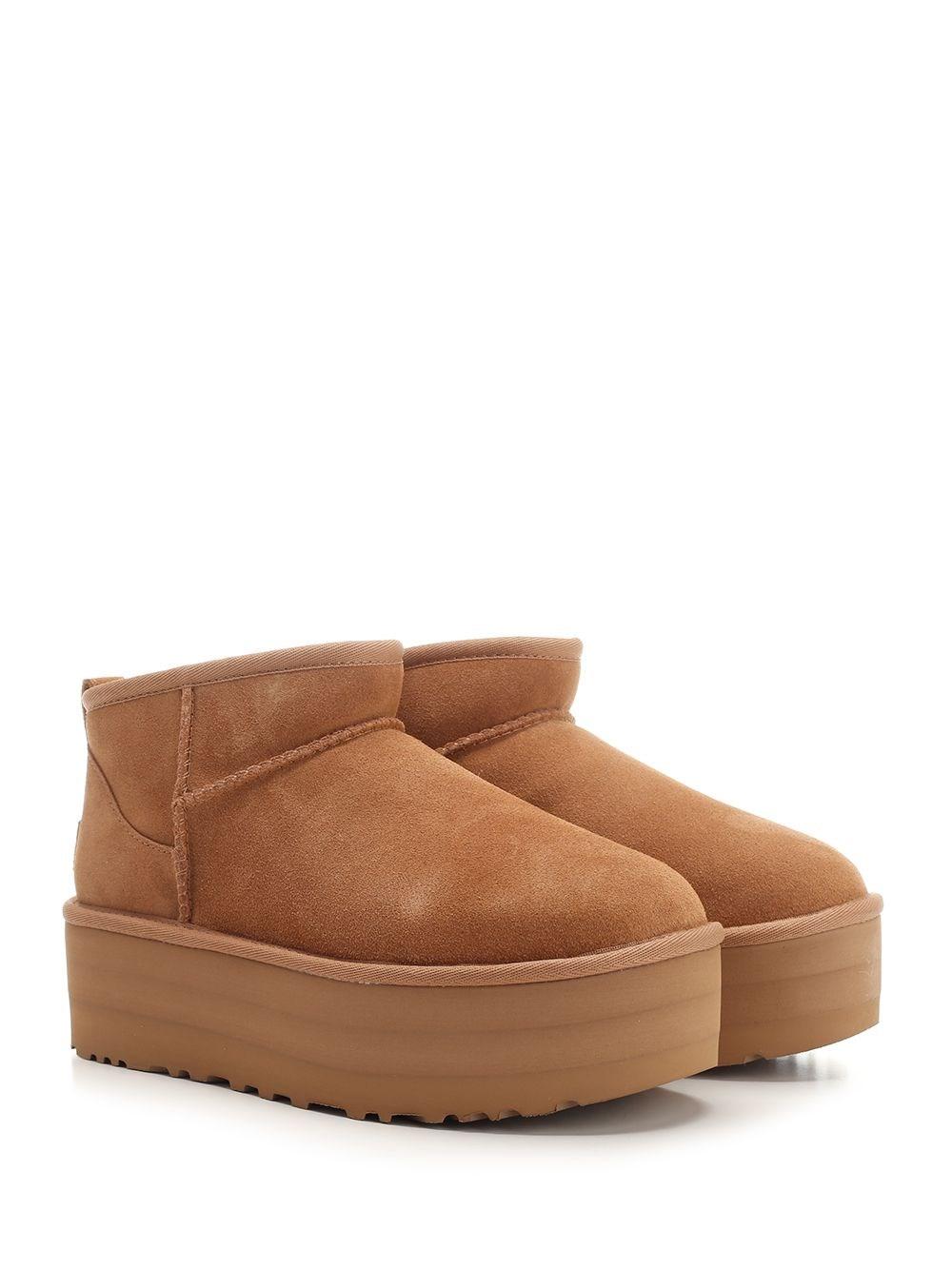 Al Duca D'Aosta Ugg Stivaletto "Classic Ultra Mini"
